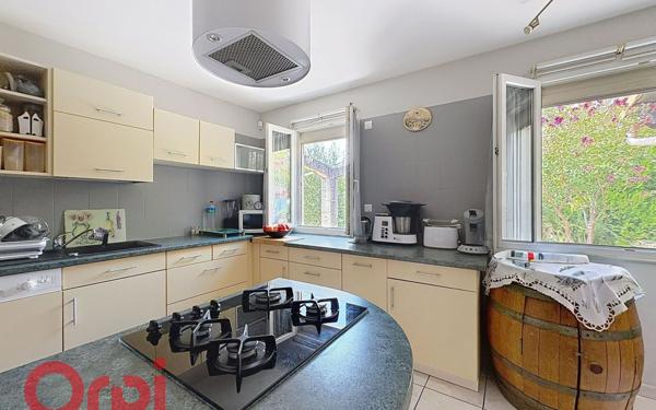 Maison à vendre    3 pièces •  Sommières