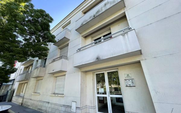 Appartement à vendre    1 pièce • 26 m2 Reims