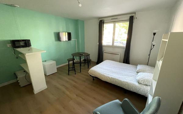 Appartement à vendre    1 pièce • 26 m2 Reims