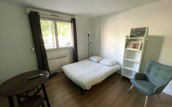 Appartement à vendre    1 pièce • 26 m2 Reims