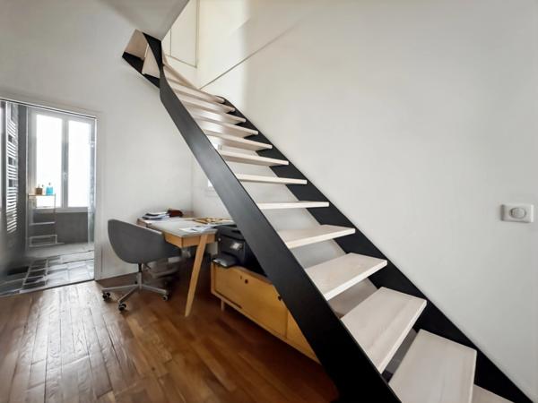 Colombes (92) – Quartier pavillonnaire calme – Maison familiale 3 chambres en parfait état avec terrasse et sous-sol total