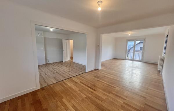 Magnifique T4 101 m2 en attique triple exposition Gilly sur Isère