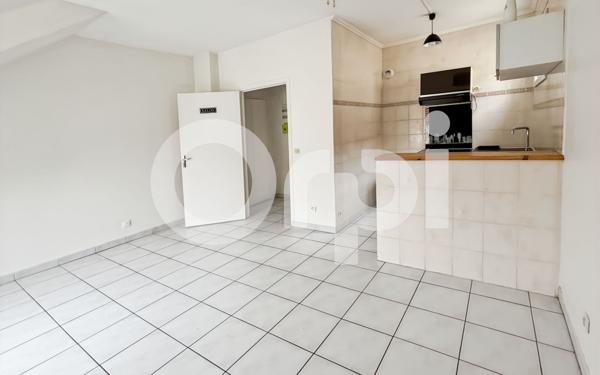 Appartement à vendre    2 pièces • 33 m2 Dammartin-en-Goële