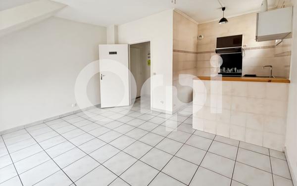 Appartement à vendre    2 pièces • 33 m2 Dammartin-en-Goële