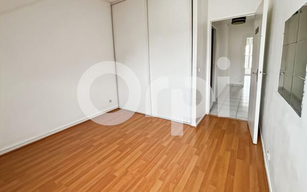 Appartement à vendre    2 pièces • 33 m2 Dammartin-en-Goële