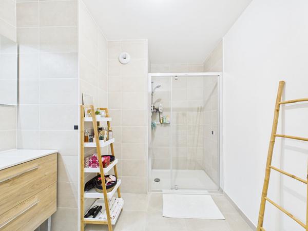 Appartement T3 neuf avec garage à Bourg Les Valence