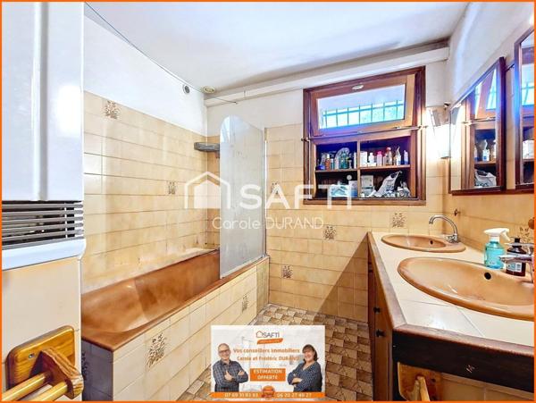 Maison en pierre 4 chambres – Jardin – Cave – Panneaux photovoltaïques