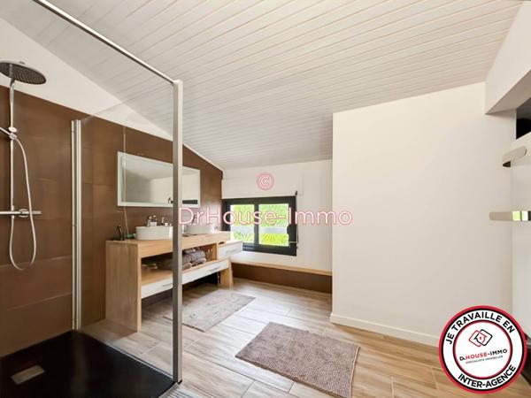 Maison à vendre 6 pièces de 194 m²