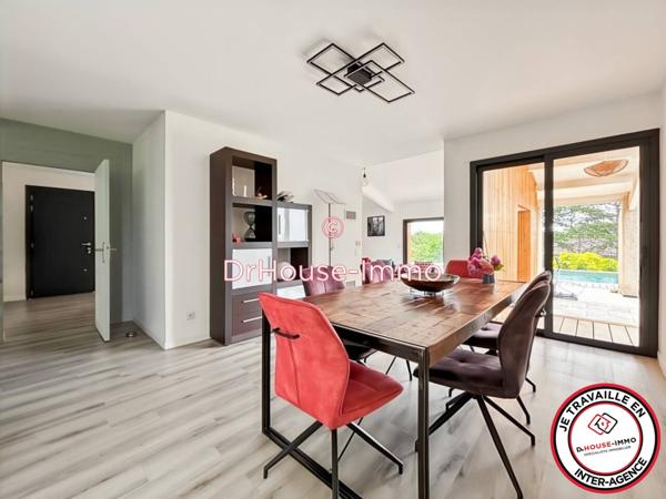 Maison à vendre 6 pièces de 194 m²