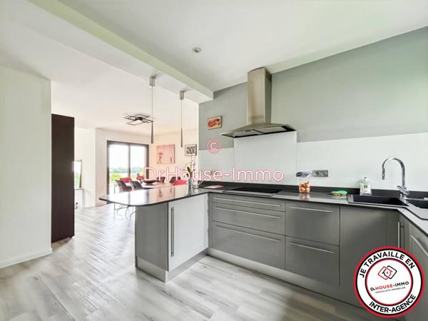 Maison à vendre 6 pièces de 194 m²