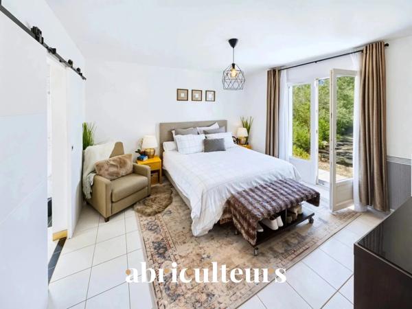 PROPRIÉTÉ DE CHARME AVEC 2 GÎTES 4 étoiles AUPS AUX PORTES DU VERDON