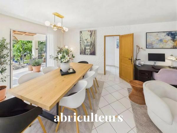 PROPRIÉTÉ DE CHARME AVEC 2 GÎTES 4 étoiles AUPS AUX PORTES DU VERDON
