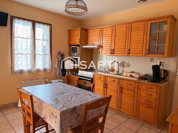 Maison 100m2 de plain-pied , 3 chambres , sans travaux.