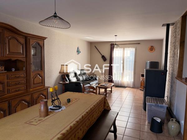 Maison 100m2 de plain-pied , 3 chambres , sans travaux.