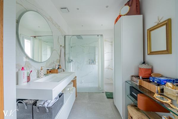 Maison à vendre 1 095 000 € Bordeaux 6 p 197 m² DPE C