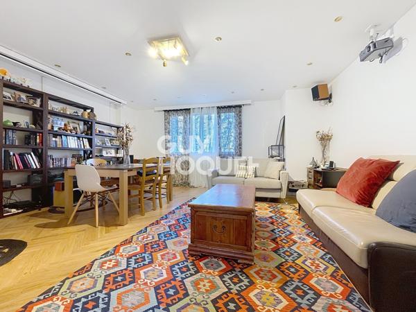 APPARTEMENT À LOUER DE 5 PIÈCES DE 105,00 M²