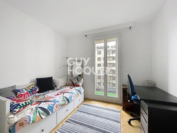 APPARTEMENT À LOUER DE 5 PIÈCES DE 105,00 M²