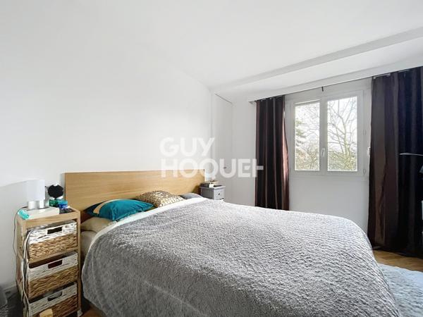 APPARTEMENT À LOUER DE 5 PIÈCES DE 105,00 M²