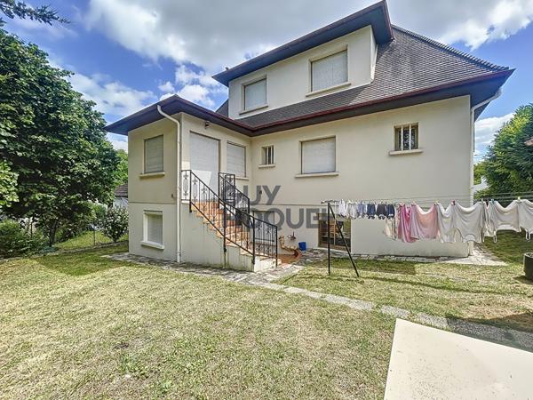 Maison Vitry Sur Seine 7 pièces 170.32 m2