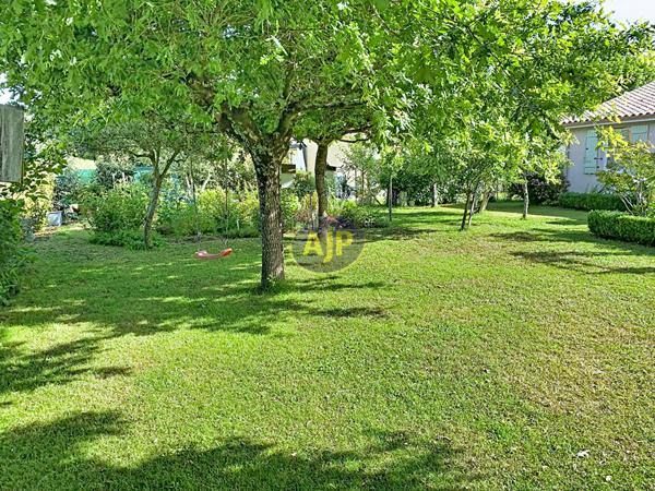 Vente maison Hourtin : 323 000 € - AJP Hourtin Immobilier