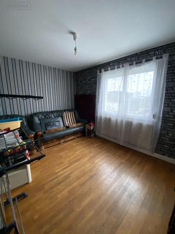 Maison individuelle à vendre à Vesoul en Haute-Saône (70000), ref : 70003-199