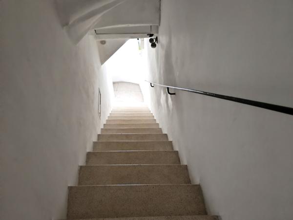 Arles (13200) Quartier Roquette, maison de ville