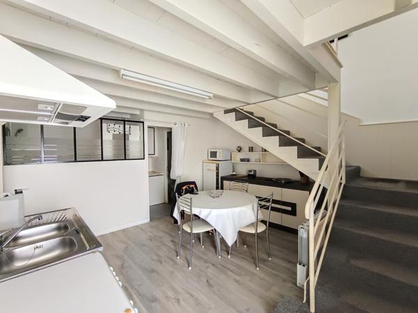 Maison à JULIENNE, 16200 - 5 pièces 148m²