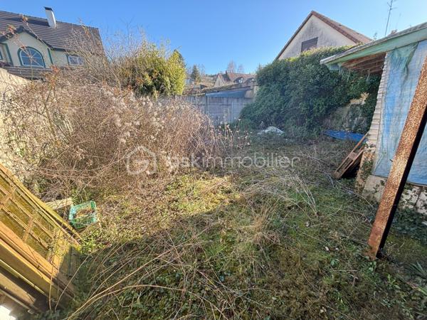 Local d activites de 60 m²