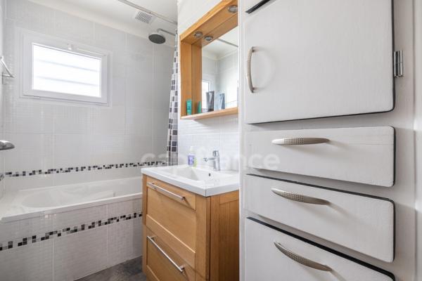 Maison à vendre 4 pièces SAINTE GENEVIEVE DES BOIS (91)