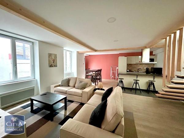 Appartement à louer 99.56m² Saint-Étienne (42000)