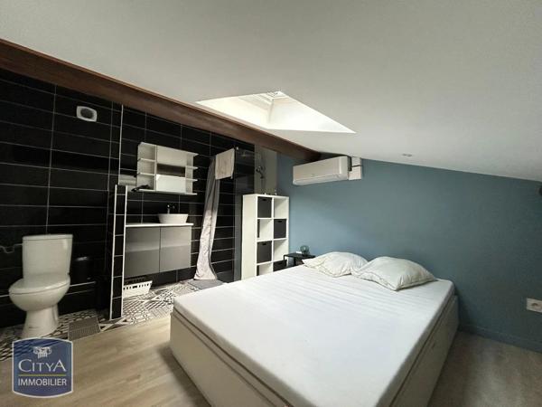 Appartement à louer 99.56m² Saint-Étienne (42000)