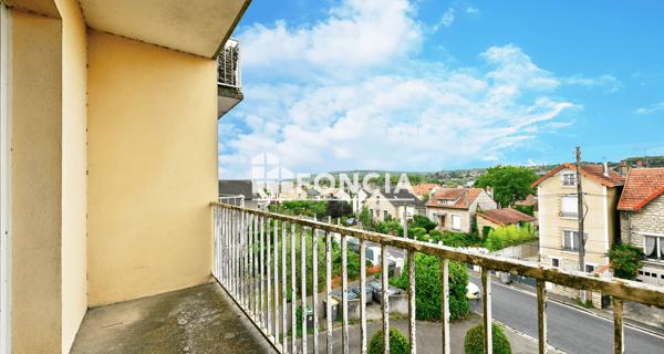 À vendre Studio 29.6 m² - Les Mureaux 78130