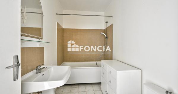 À vendre Studio 29.6 m² - Les Mureaux 78130