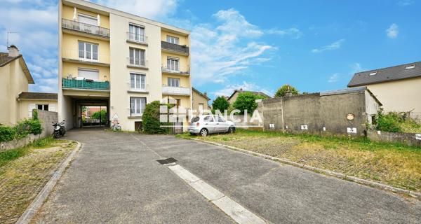 À vendre Studio 29.6 m² - Les Mureaux 78130