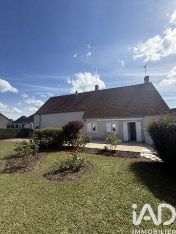 Maison à vendre 5 pièces 136,2 m² Saint-Amand-Montrond