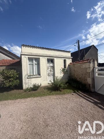 Maison à vendre 5 pièces 136,2 m² Saint-Amand-Montrond