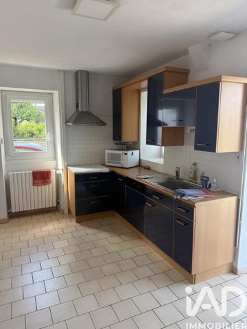 Maison à vendre 5 pièces 136,2 m² Saint-Amand-Montrond