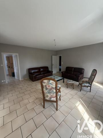 Maison à vendre 5 pièces 136,2 m² Saint-Amand-Montrond