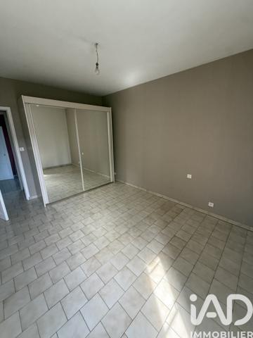 Maison à vendre 5 pièces 136,2 m² Saint-Amand-Montrond