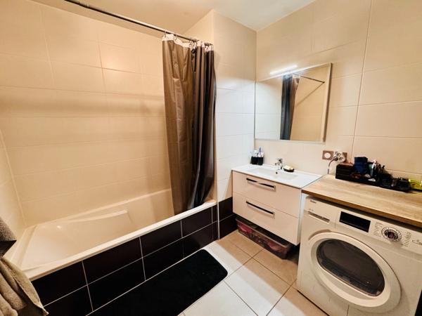 À vendre – EN EXCLUSIVITÉ – Appartement T4 avec terrasse – Bonneville