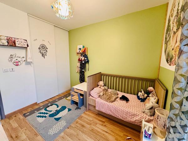 EN EXCLUSIVITÉ – Appartement T4 82m² + terrasse 22m² + garage fermé – Résidence 2020 – Bonneville centre