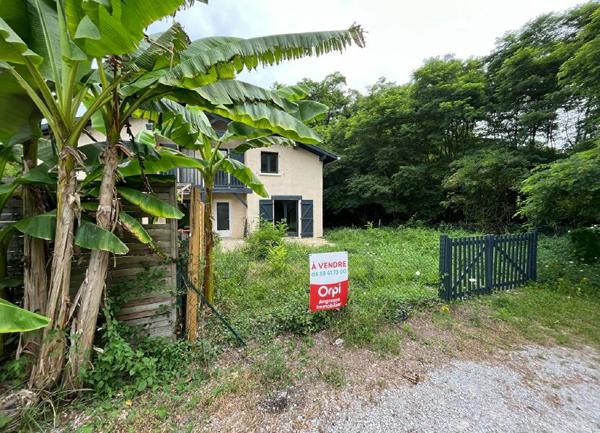 Maison à vendre    3 pièces •  Saint-Martin-de-Hinx