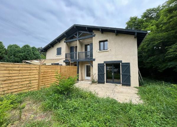 Maison à vendre    3 pièces •  Saint-Martin-de-Hinx