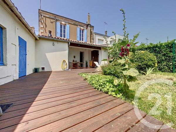 Maison à vendre  8 pièces - 174 m2 ROCHEFORT - 17