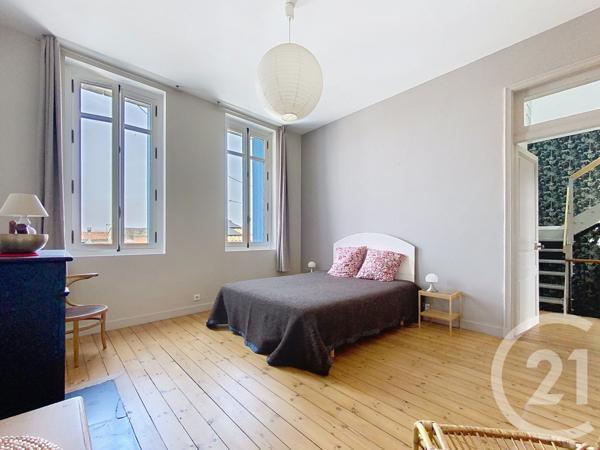 Maison à vendre  8 pièces - 174 m2 ROCHEFORT - 17