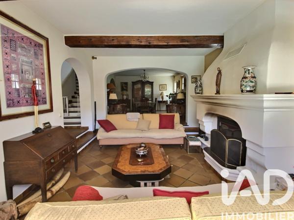 Maison à vendre 10 pièces 240 m² Bandol