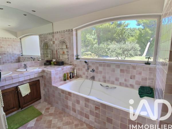 Maison à vendre 10 pièces 240 m² Bandol
