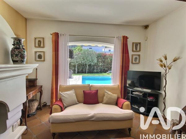 Maison à vendre 10 pièces 240 m² Bandol