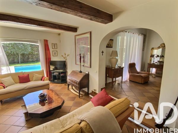 Maison à vendre 10 pièces 240 m² Bandol