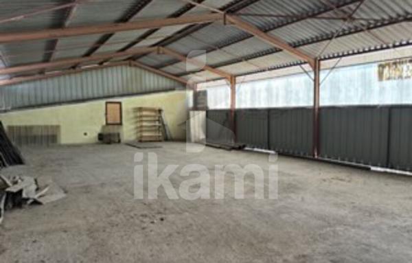 Bâtiment 500 m2 sur parcelle 21629 m2 et Terrain 2254 m2 - CAPDENAC